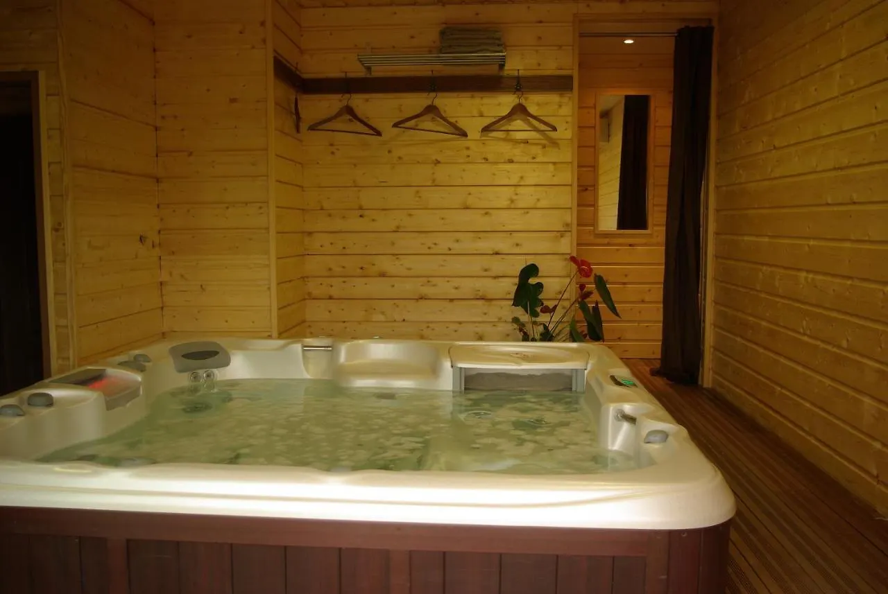 Guest house Domaine Des Merveilles Hotel Lherm